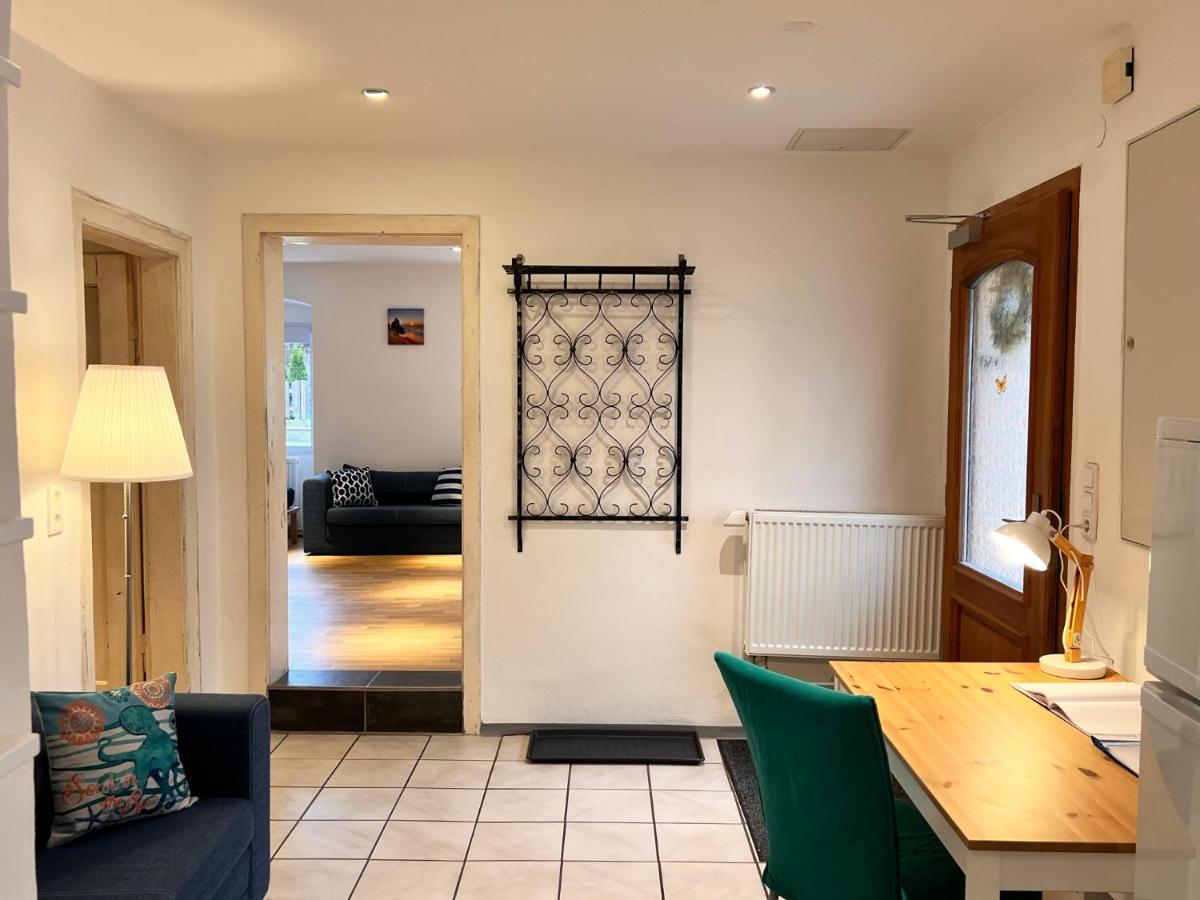 Appartement Elfriede - Wlan, 2 Baeder, Kueche, Freisitz, 2 Parkplaetze, Im Ortskern Malterdingen